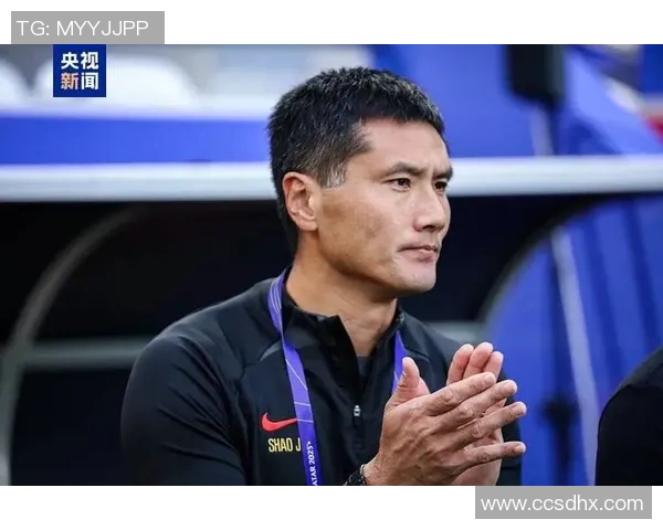 中国足球队主教练的执教理念与未来发展方向探讨